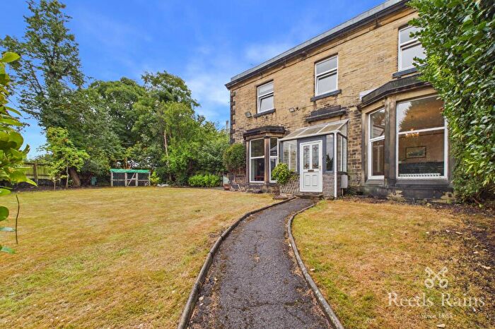 3 Bedroom Detached House For Sale In Beech Street, Huddersfield, West Yorkshire, HD1