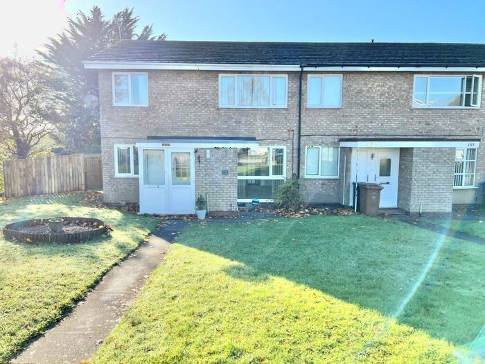 2 Bedroom Flat To Rent In Myton Drive, Shirley, Solihull, B90