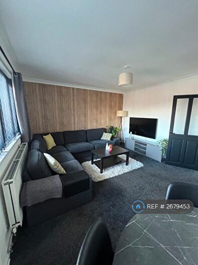 3 Bedroom Maisonette To Rent In Plumley Road, Handforth, Wilmslow, SK9