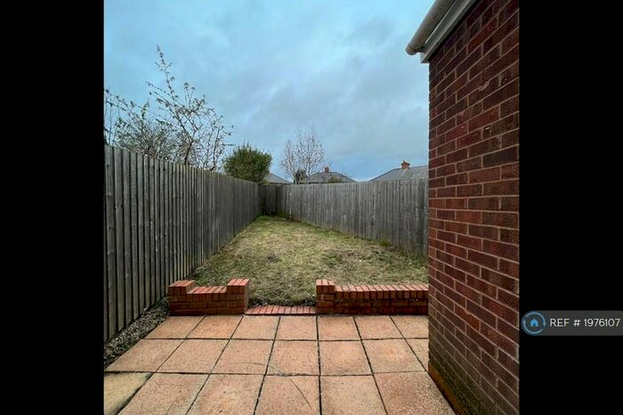 3 Bedroom Semi-Detached House To Rent In Summerlee Road, Birmingham, B24