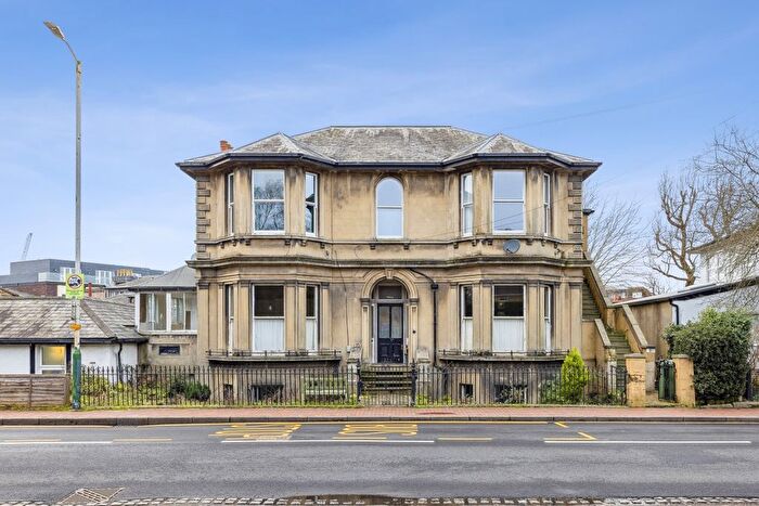 3 Bedroom Flat To Rent In Lansdowne Road, Tunbridge Wells, TN1