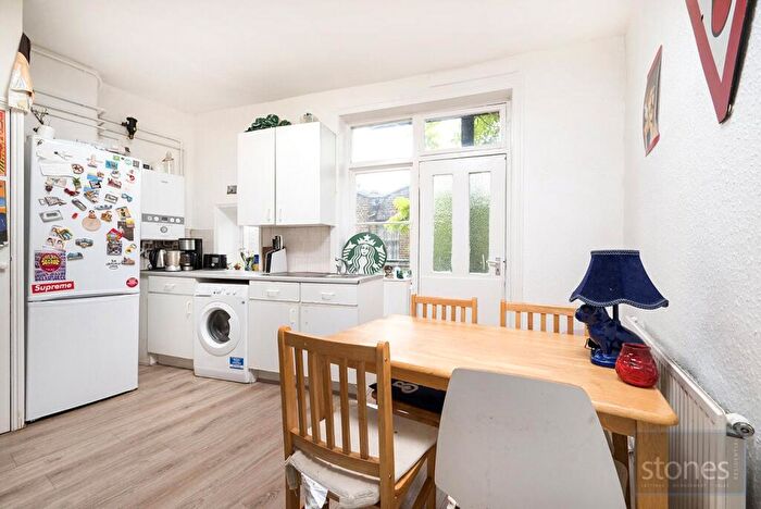 4 Bedroom Apartment To Rent In Lambton House, Fortess Road, London, NW5