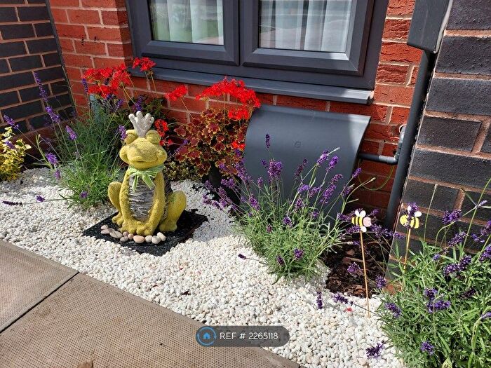 2 Bedroom Terraced House To Rent In Ascot Way, Birmingham, B31