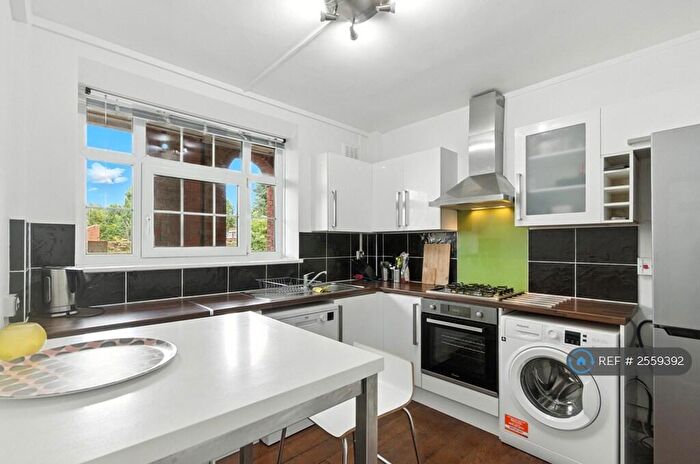 1 Bedroom Flat To Rent In Comber House, London, SE5