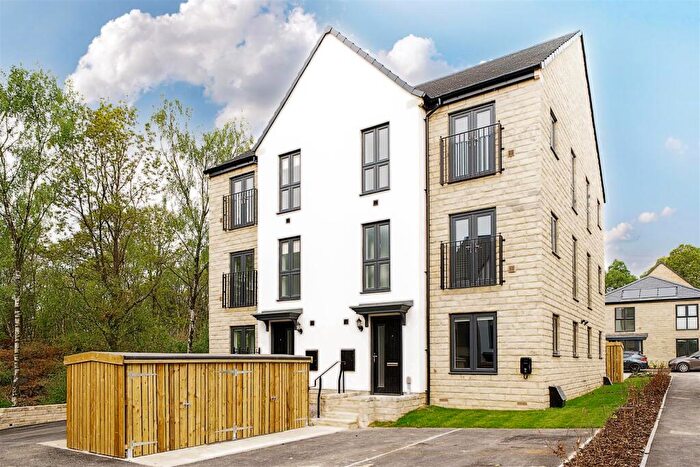 2 Bedroom Semi Detached House To Rent In Millstone Way, Woodside Vale, Horsforth, LS16