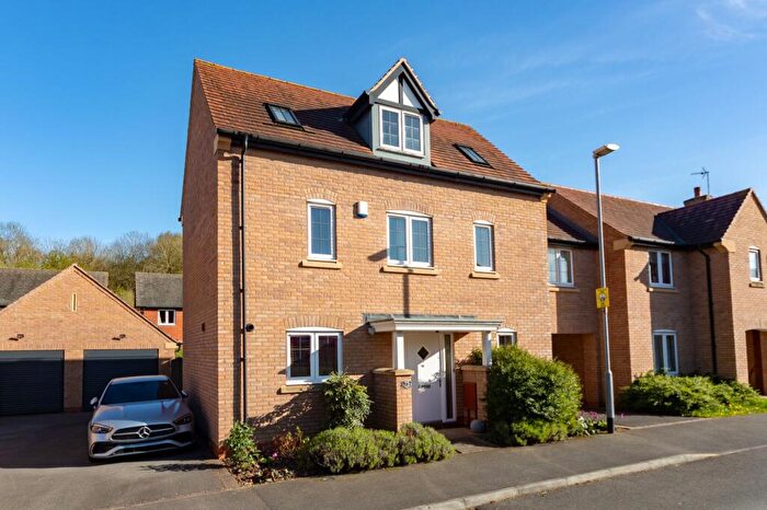 3 Bedroom Semi-Detached House For Sale In Alan Turing Road, Loughborough, LE11