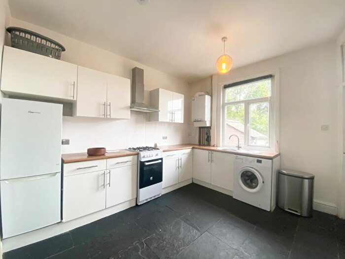 3 Bedroom Terraced House To Rent In Athlone Grove, Leeds, West Yorkshire, LS12