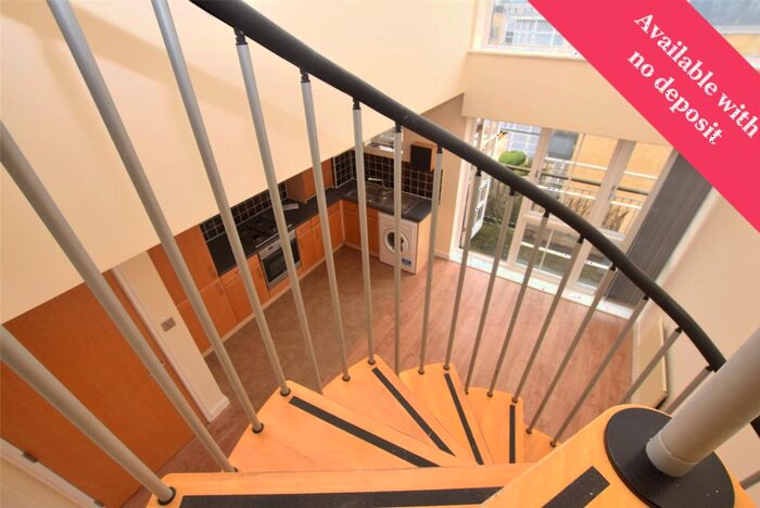 2 Bedroom Flat To Rent In Malt House Place, Brewers Gate, High Street, Romford, RM1