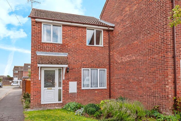 3 Bedroom End Terrace House For Sale In Hastings Way, Sutton, Norwich, NR12