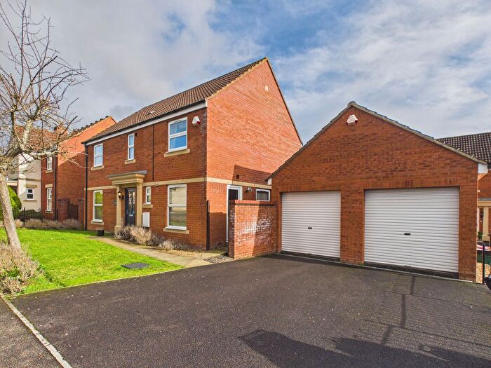 4 Bedroom Detached House For Sale In Oak Apple Drive, Bridgwater, TA6