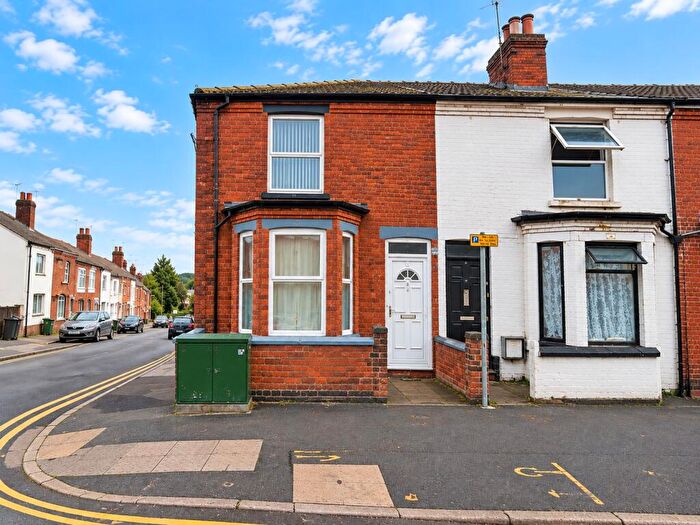 3 Bedroom Terraced House For Sale In Monks Road, Lincoln, LN2