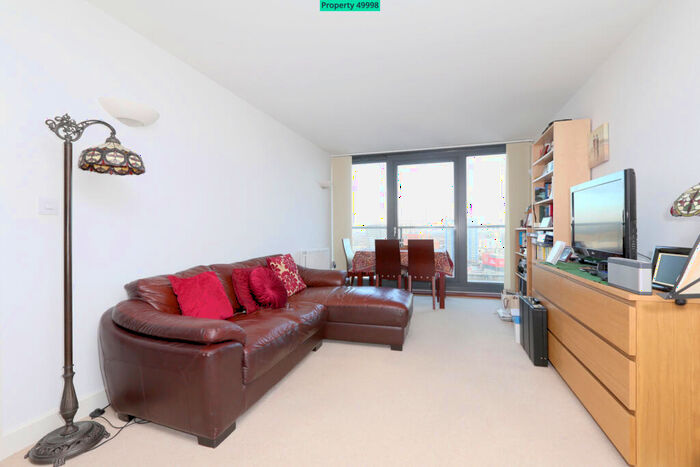 1 Bedroom Apartment To Rent In Neutron Tower, Blackwall Way, London, E14
