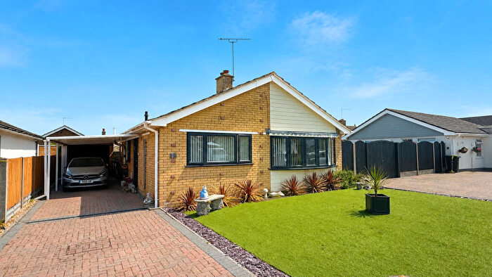 2 Bedroom Detached Bungalow For Sale In Lawrence Gardens, Herne Bay, CT6