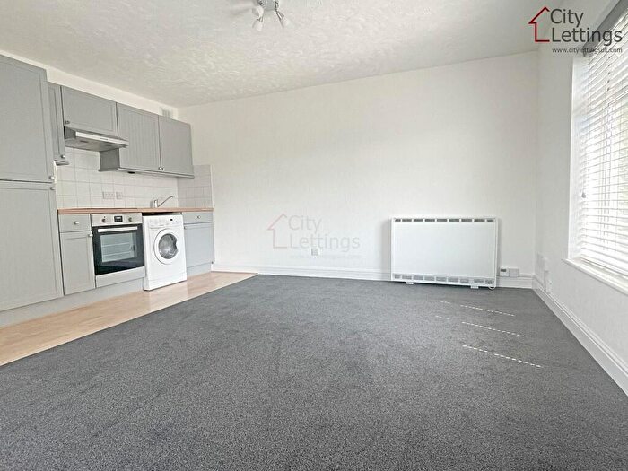 Studio To Rent In Tavistock Court, Mapperley Park, NG5