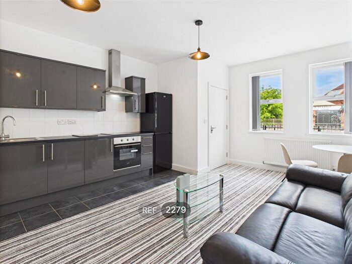 1 Bedroom Apartment To Rent In Anlaby Road, HU3