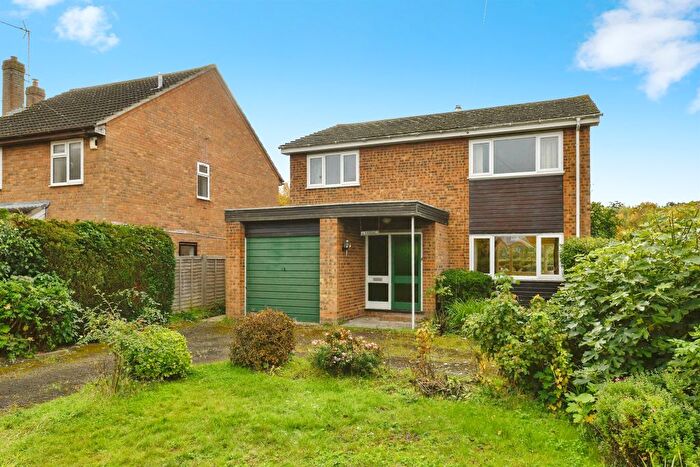 4 Bedroom Detached House For Sale In Holwell Road, Holwell, Hitchin, SG5