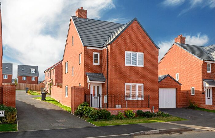 4 Bedroom Detached House For Sale In Cowpasture Drive, Felixstowe, IP11