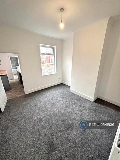 2 Bedroom Terraced House To Rent In Cobridge, Stoke-On-Trent, ST6