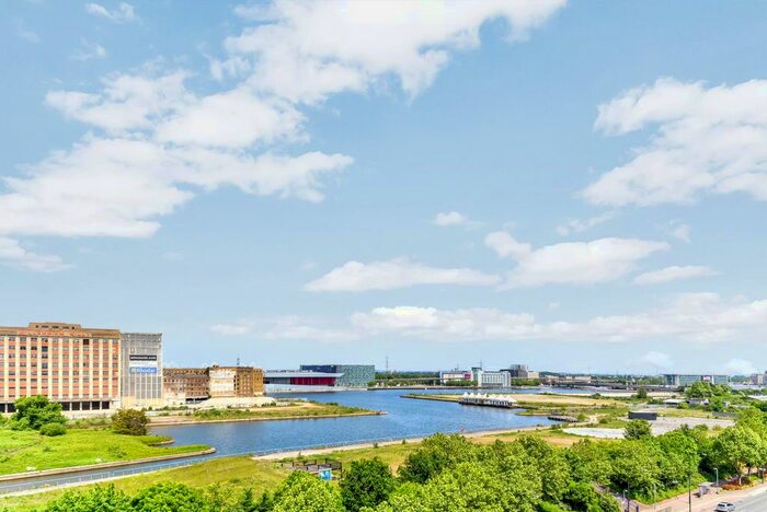 2 Bedroom Flat To Rent In Mercier Court, Royal Wharf, London, E16