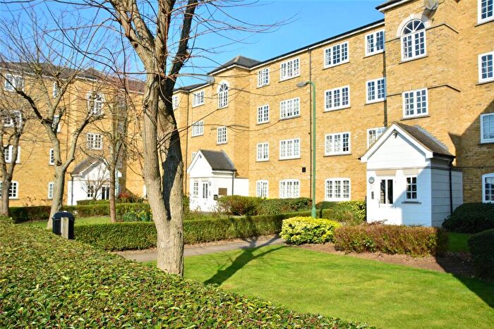 2 Bedroom Apartment To Rent In Elizabeth Fry Place, London, SE18