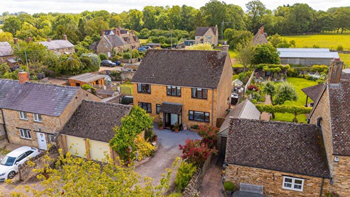4 Bedroom Detached House For Sale In Marston St. Lawrence, Banbury, OX17