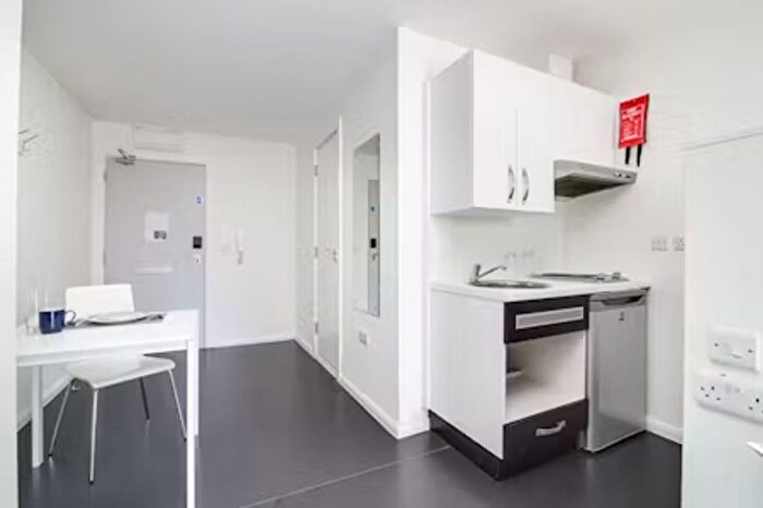 1 Bedroom Flat To Rent In Birmingham, B4