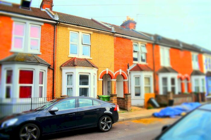 4 Bedroom Terraced House To Rent In Britannia Road North, Southsea, PO5