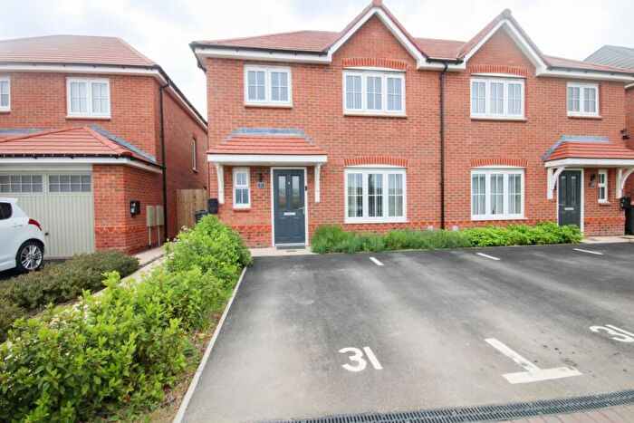 3 Bedroom Semi-Detached House To Rent In Standingwood Road, Ellesmere Port, CH65