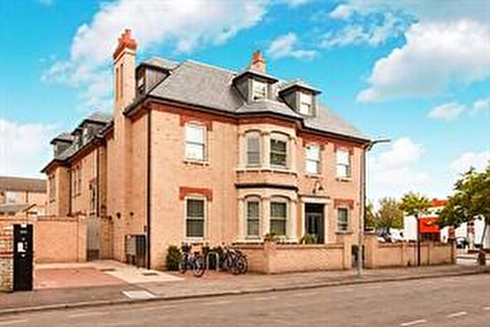 Studio To Rent In Humberstone Road, Cambridge, CB4