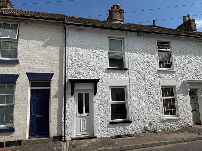 2 Bedroom Terraced House For Sale In Thornhill Place, Maidstone, ME14