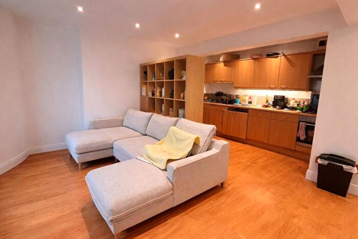2 Bedroom Flat To Rent In Musgrove Road, London, SE14