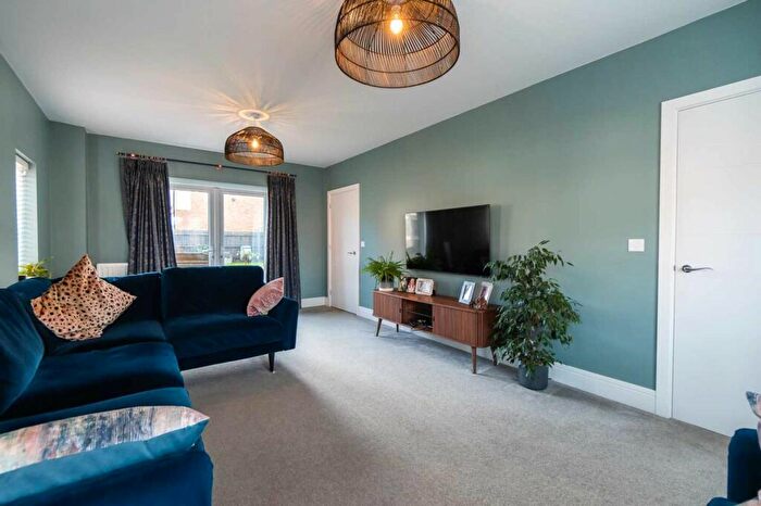 4 Bedroom Detached House For Sale In Steeplechase Way, Market Harborough, LE16