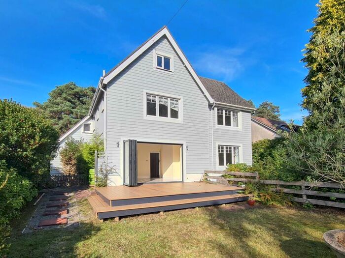 4 Bedroom Detached House To Rent In Links Road, Poole, Dorset, BH14