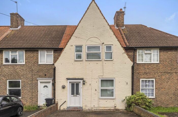 3 Bedroom Terraced House To Rent In Northover Bromley, BR1