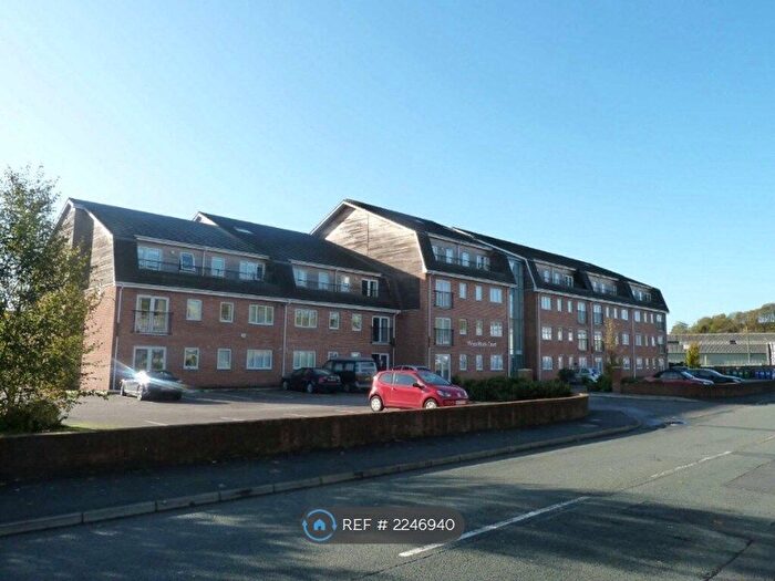 2 Bedroom Flat To Rent In Wince Brook Court, Mi, M24