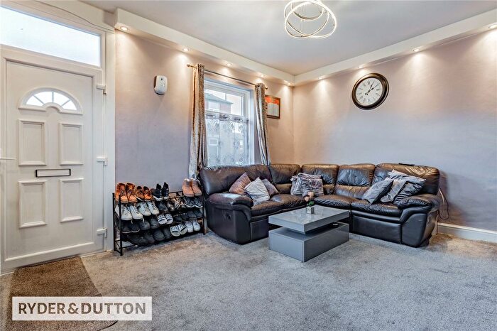 3 Bedroom End Terrace House For Sale In St. Martins Street, Castleton, Rochdale, Greater Manchester, OL11