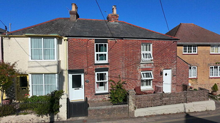 2 Bedroom Terraced House For Sale In Eddington Road, St Helens, PO33