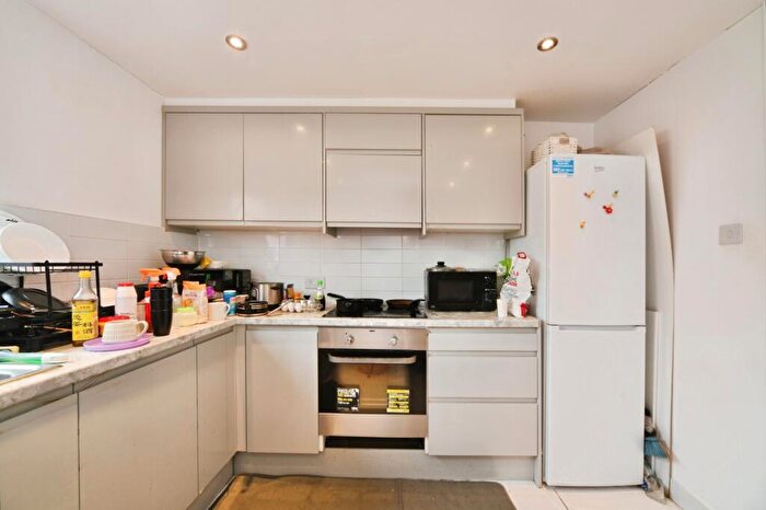 4 Bedroom Flat For Sale In Patrick Connolly Gardens, London, E3