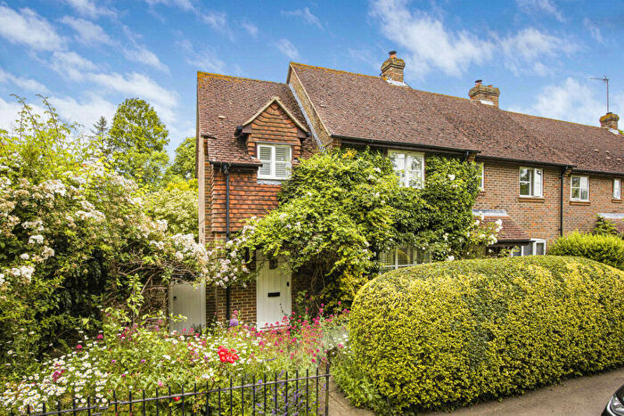 3 Bedroom Semi-Detached House For Sale In The Street, Ewelme, OX10