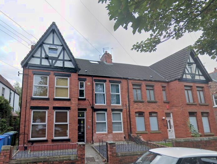 2 Bedroom Flat To Rent In Two Bedroom Flat, Mines Avenue, Aigburth, L17