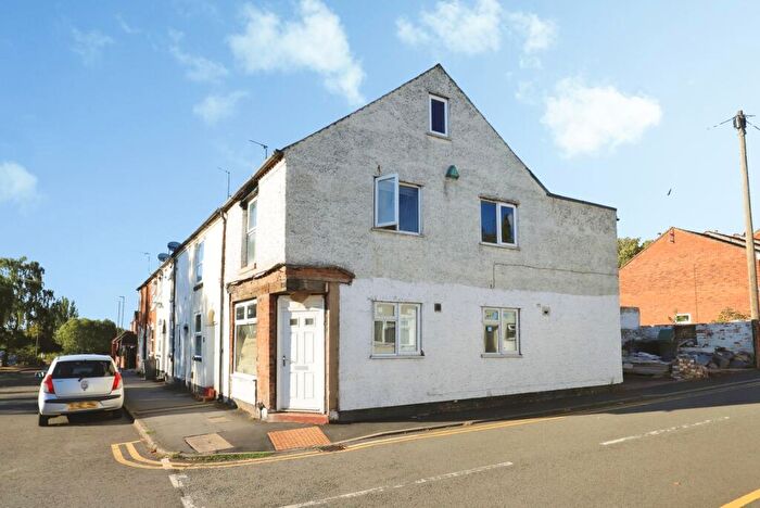 3 Bedroom End Of Terrace House For Sale In George Street, Kidderminster, Worcestershire, DY10
