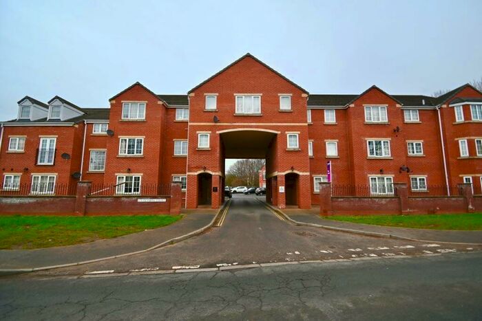 2 Bedroom Apartment To Rent In Jossey Lane, Scawthorpe, Doncaster, DN5