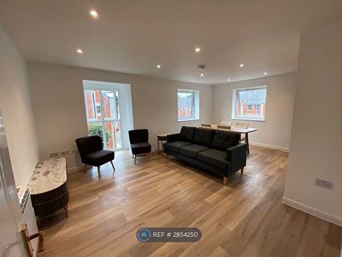 4 Bedroom Flat To Rent In Colchester, Colchester, CO2