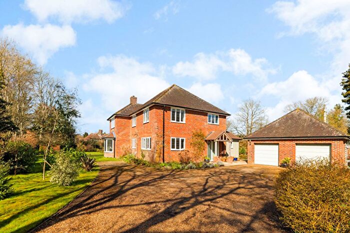 4 Bedroom Detached House For Sale In Easebourne Lane, Midhurst, GU29