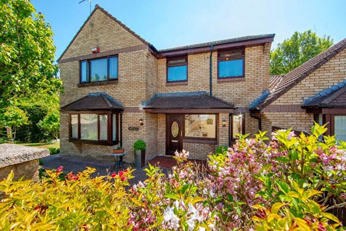 4 Bedroom Detached House For Sale In Bryn Gwennol, Sunny Bank, Treharris, CF46