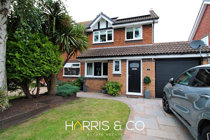 3 Bedroom Semi Detached House For Sale In Rowntree Avenue, Fleetwood, Lancashire, FY7