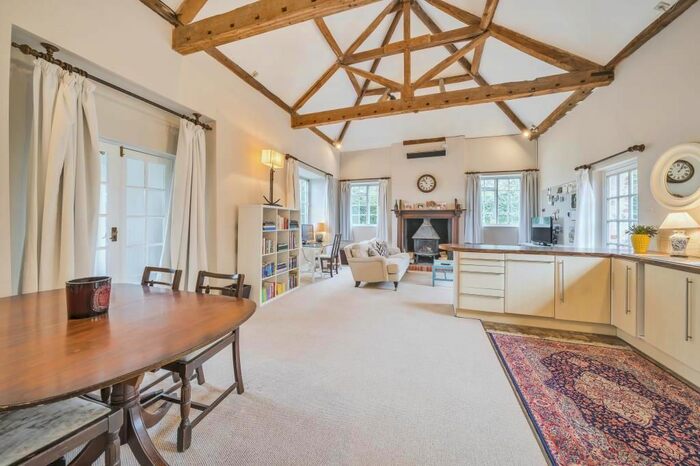 2 Bedroom Detached House To Rent In Brightwalton, Berkshire, RG20