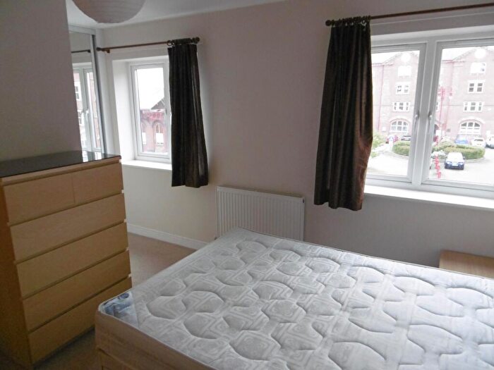 2 Bedroom Flat To Rent In City Road, Derby, Chester Green, DE1