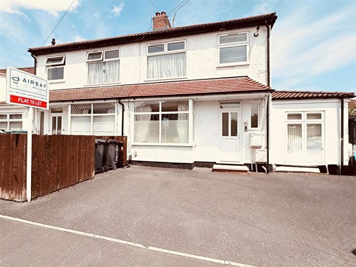 2 Bedroom Flat To Rent In Oakley Road, Horfield, Bristol, BS7