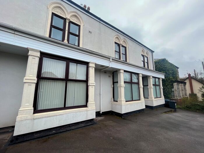 1 Bedroom Flat To Rent In Chester Road, Sutton Coldfield, B73